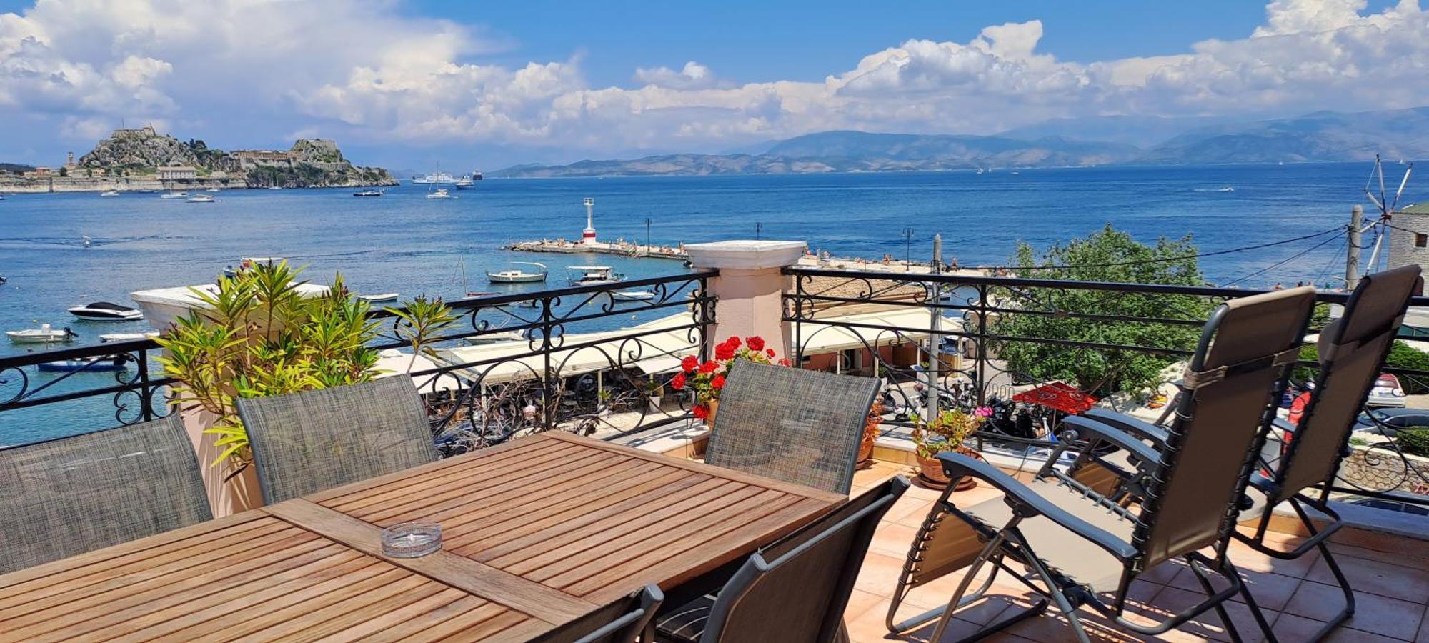 Garitsa Bay Apartment Corfu  Eksteriør bilde